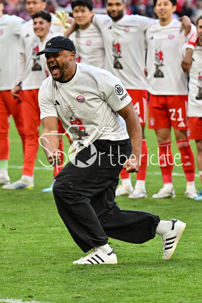 FC Bayern München - VfB Stuttgart | MUNICH, GERMANY - 19. APRIL: Bayern celebrating the Deutsche Meisterschaft after the Bundesliga Match between FC Bayern Munich vs. VfB Stuttgart at Matchday 30 at Allianz Arena / DFL REGULATIONS PROHIBIT ANY USE OF PHOTOGRAPHS AS IMAGE SEQUENCES AND/OR QUASI-VIDEO / Vincent KOMPANY Trainer FC Bayern München