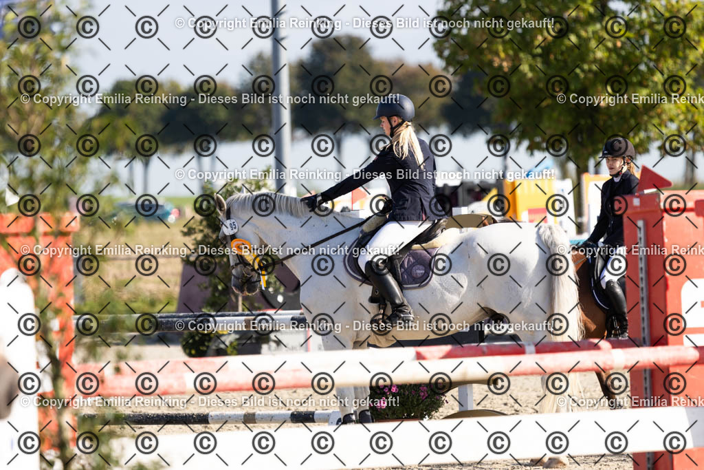 CL5A3383 | Emilia Reinking Fotografie - Realisiert mit Pictrs.com