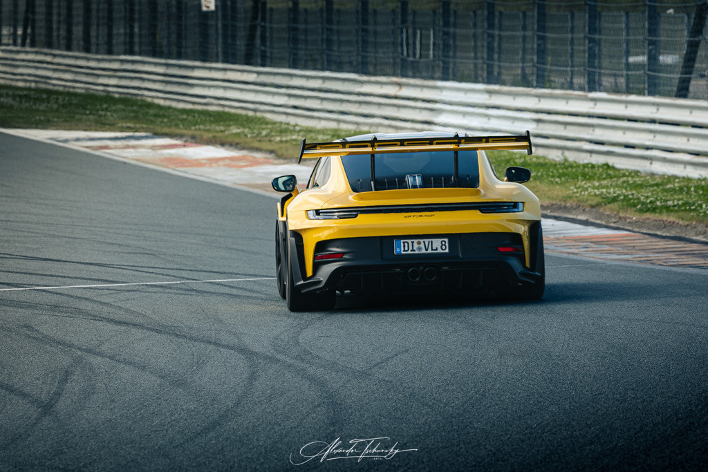 R6AT0882 _Alexander Tschuncky | Entdecken Sie die faszinierende Welt von Alexander Tschuncky Arts: Kreative Fotografie, atemberaubende Automobilkunst und hochwertiger Bilderdruck. Lassen Sie sich inspirieren! - Realisiert mit Pictrs.com