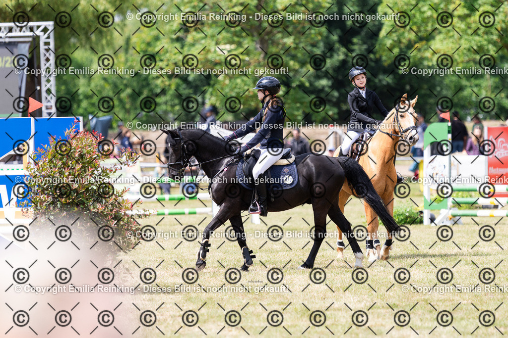 CL5A7607 | Emilia Reinking Fotografie - Realisiert mit Pictrs.com