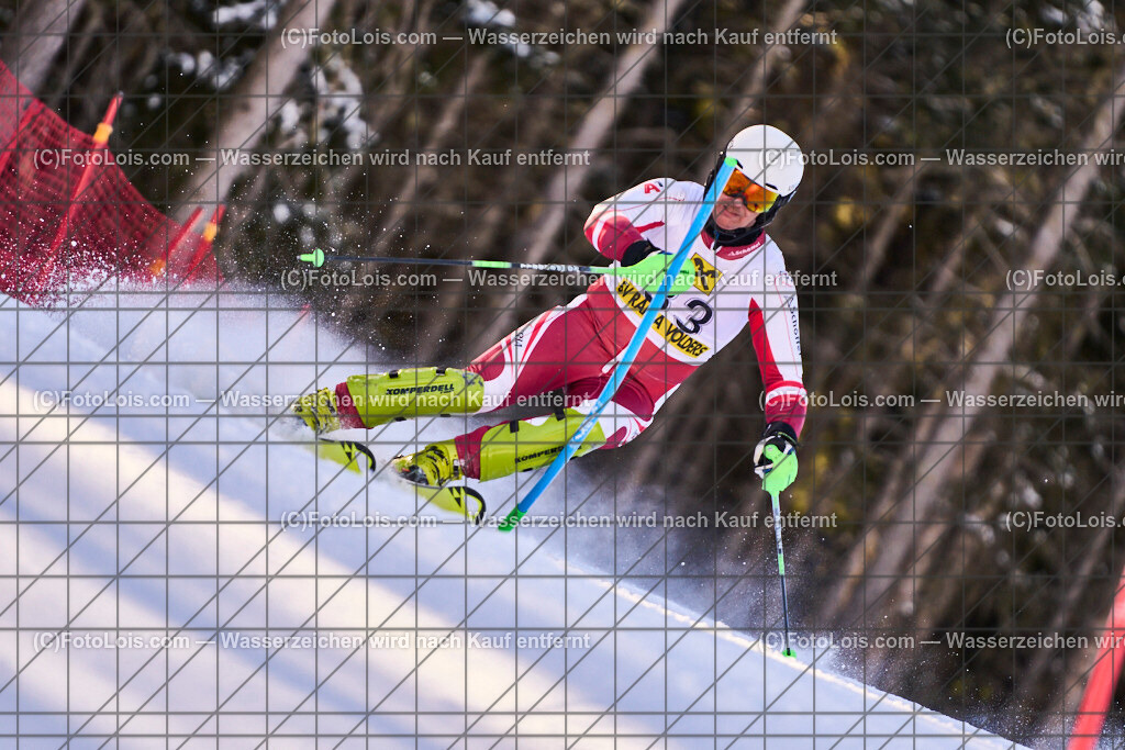 ALP6417_MASTERS-OeM-SL_Glungezer_Schennach Stefan | Alpine Österreichische Mastersmeisterschaften auf dem Glungezer. Tiroler Skiverband, SC Volders, SLALOM - 2. Durchgang, So 2. März 2025.