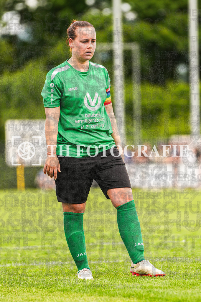 GER, FC Hauingen - SV Waldhaus, Frauen-Fussball, Rothaus Bezirkpokal, Finale, Saison 2024/2025, 29.05.2025 | GER, FC Hauingen - SV Waldhaus, Frauen-Fussball, Rothaus Bezirkpokal, Finale, Saison 2024/2025, 29.05.2025Foto: TH Fotografie/Alessio Bosco