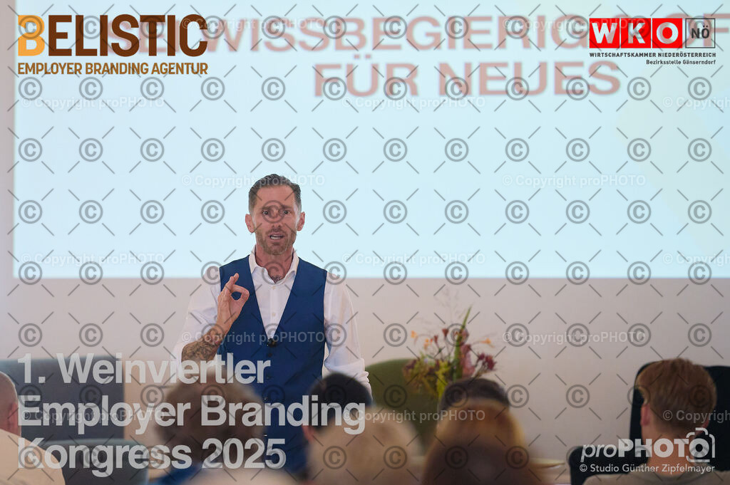 077_202509_EmployerBranding_NZ6_9836 | proPHOTO - Realisiert mit Pictrs.com