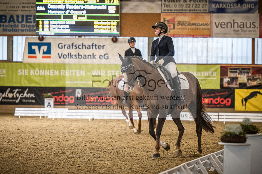 DOS_2956 | Entdecke hochwertige Reitturnierfotos von Foto Oger. Professionell, emotional und authentisch – jetzt Lieblingsmomente im Shop bestellen.Deutschlandweite Turnierfotografie. - Realisiert mit Pictrs.com