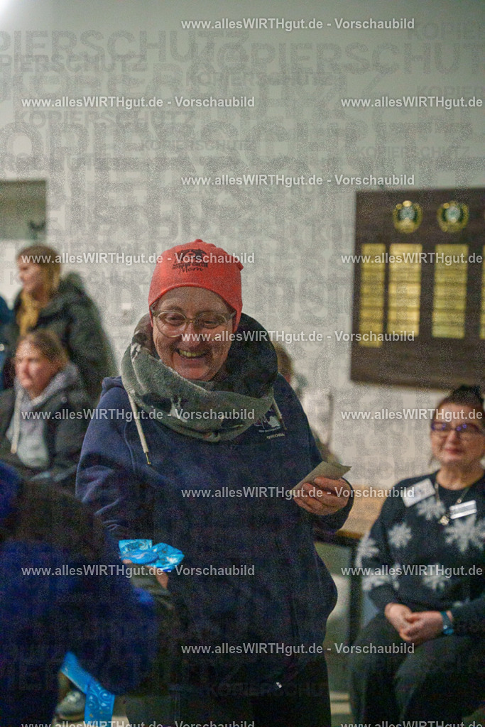 7R504671 | Professionelle Tierfotografie in Mönchengladbach von Daniel Wirth (allesWIRTHgut). Liebevolle & natürliche Bilder von Hunden & Katzen für unvergessliche Erinnerungen.