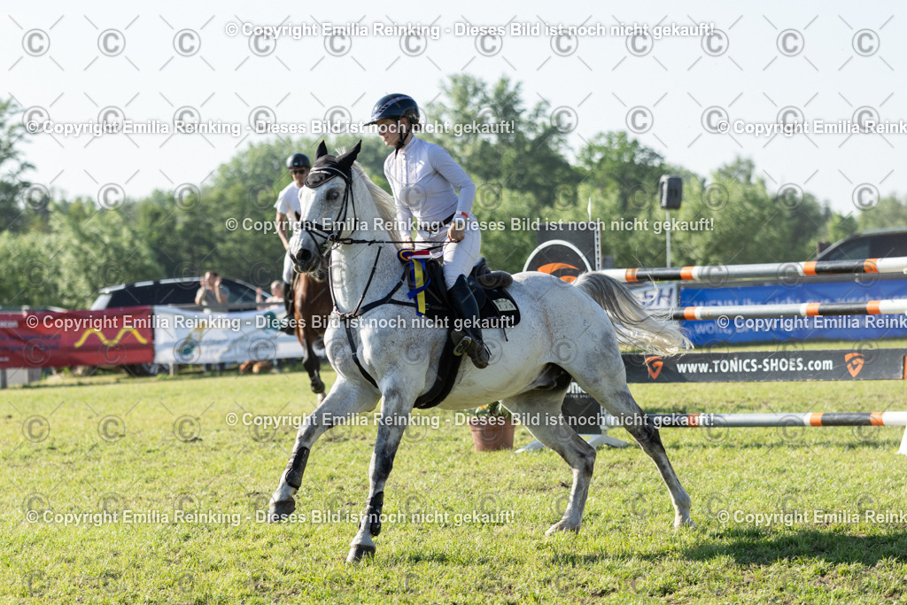 CL5A6550 | Emilia Reinking Fotografie - Realisiert mit Pictrs.com