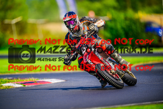 MaZZes_FotoMatrix_240714_6007705_9301 | S3