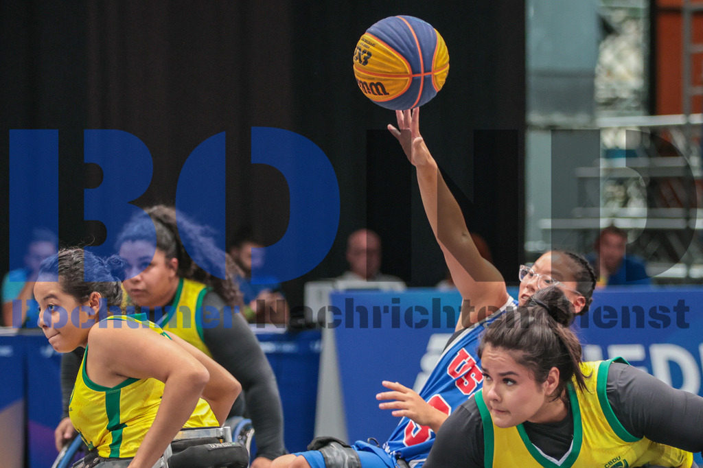 SES_RRG3x320250720-6 | bond - Realisiert mit Pictrs.com