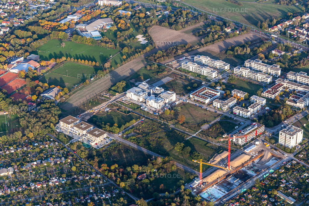 Luftbild: LTC - Linder Technologie Campus mit Weum GmbH, Systec&Services sowie Systec&Solutions in der Wilhelm-Schickard-Straße im Technologiepark Karlsruhe im Ortsteil Rintheim in Karlsruhe im Bundesland Baden-Württemberg in Deutschland. Foto: IMG_123426.jpg vom 19.10.2020 durch Werner Riehm/FLY-FOTO.de
