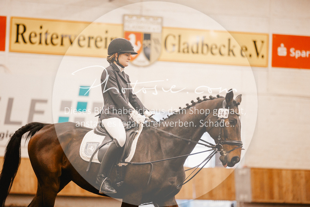 3I6A6346 | Stimmungsvolle Portraits und Reitsportfotografie im Ruhrgebiet und im Münsterland.

Pferdefotografie, Hundefotografie, Tierfotografie, Reportagen, Portraits von Tier und Mensch, Turnierfotografie in Bochum, Recklinghausen, Marl, Haltern am See, Dülmen.. - Realisiert mit Pictrs.com