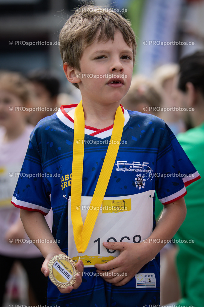 Stadionlauf Köln, 26.05.2024 | Impressionen von Stadionlauf Köln am 26.05.2024 rund um das RheinEnergie-Stadion in Koeln-Müngersdorf.