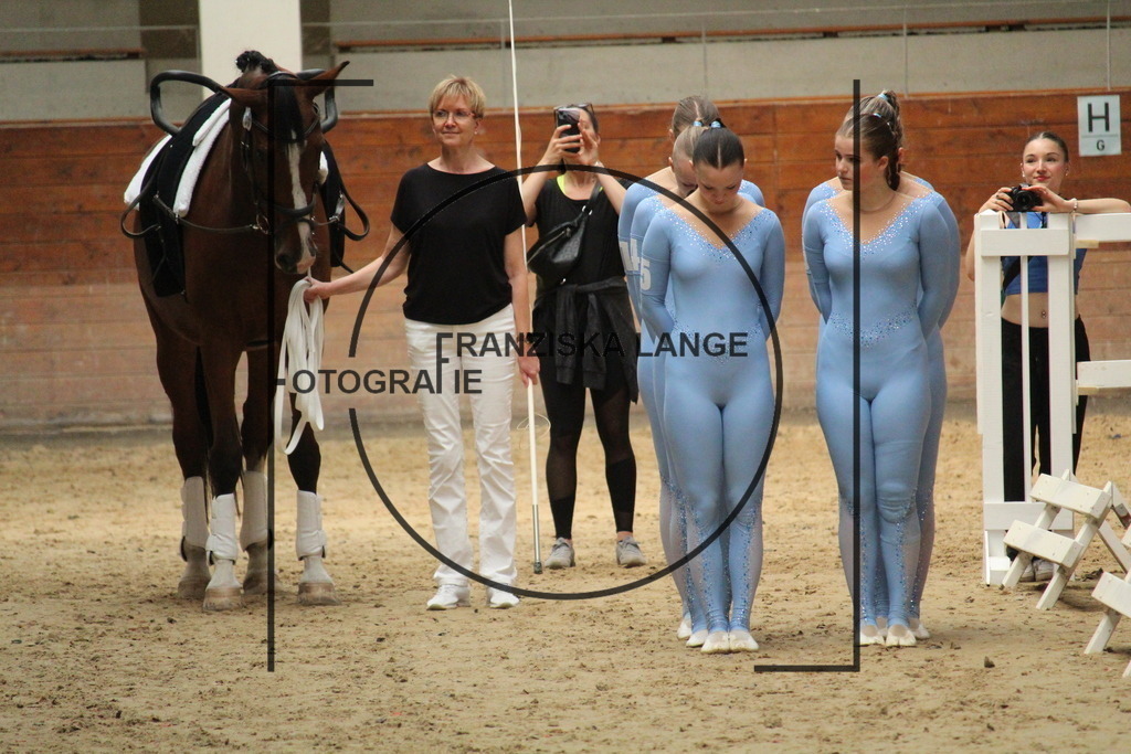 IMG_1967 | franziskalange - Realisiert mit Pictrs.com