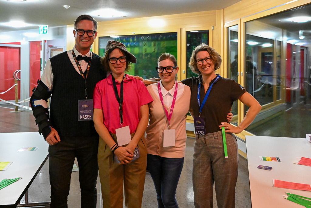 18. November 2022 - Abendundunterhaltung TV/DTV Neftenbach | 18. November 2022 / MZH Auenrain, Neftenbach
Abendundunterhaltung TV/DTV Neftenbach
Motto: Klick zum Glück
Bild: Sportfotografie Markus Aeschimann | www.markus-aeschimann.ch - Realisiert mit Pictrs.com