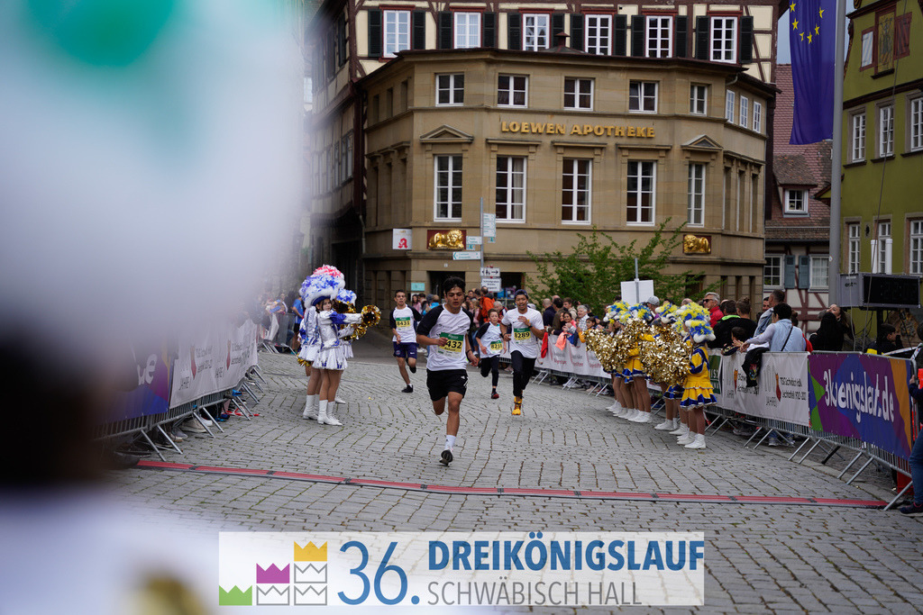 Röwisch Wohnbau Cup 5km | 3königslauf 2022 Römisch Wohnbau Cup 5km - Realisiert mit Pictrs.com