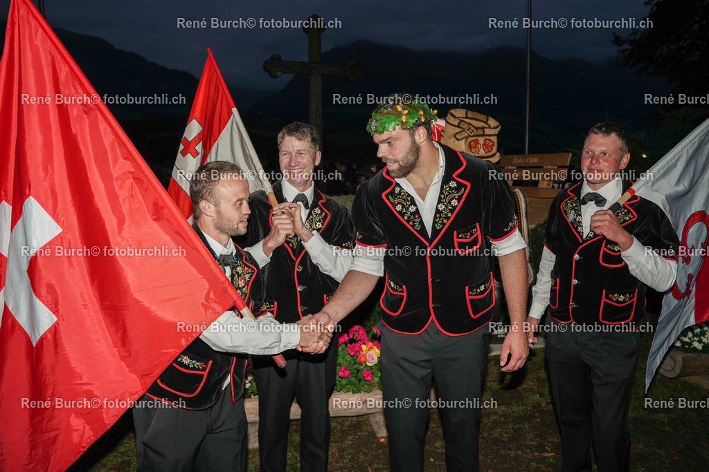 DSC08472-2 | René Burch leidenschaftlicher Fotograf aus Kerns in Obwalden.  Hier finden sie Sport, Landschaft und Natur Fotografie.
 - Realisiert mit Pictrs.com