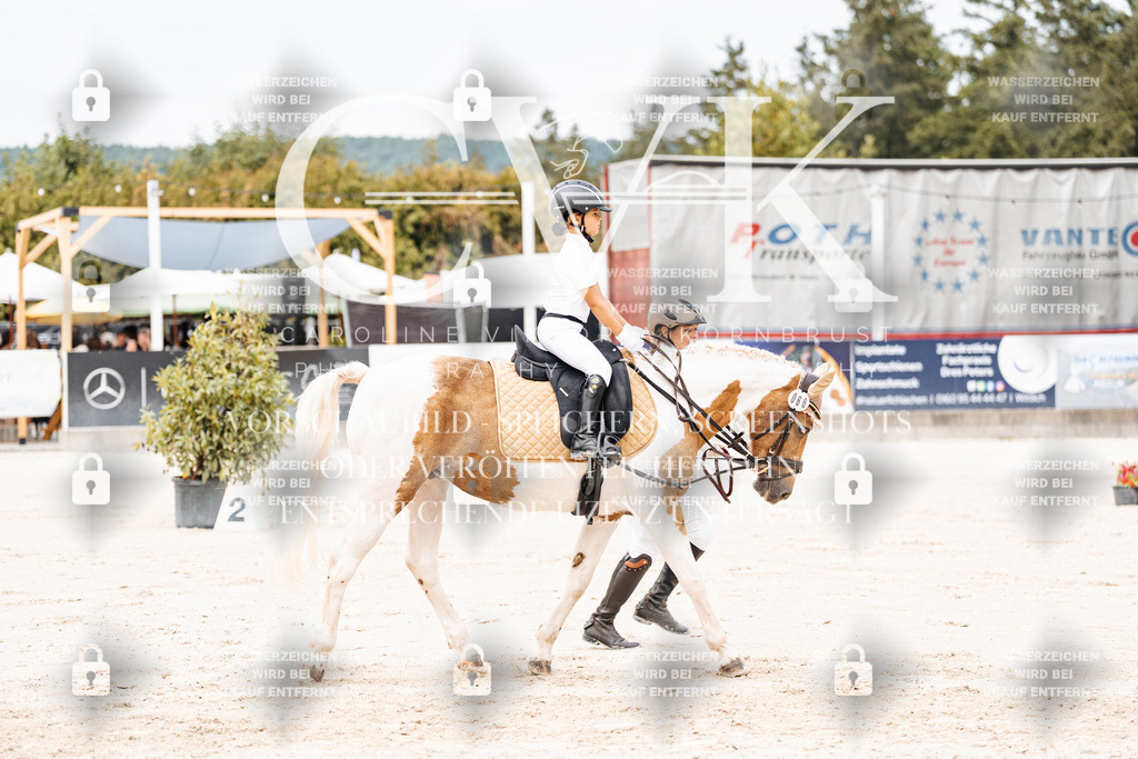 CK907071 | Turnierfotografie Pferdefotografie Trier Rheinland-Pfalz Pferdesport Reitsport Tierfotografie Sportfotografie Pferdevideo Pferdevideografie Equestrianvideography equestrianphotography  - Realisiert mit Pictrs.com