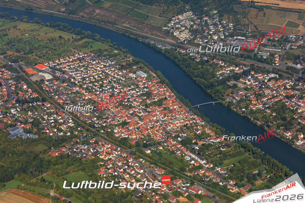Die Luftaufnahme Main - Margetshoechheim wurde vom UL-Flugzeug (keine Drohne) aus fotografiert.Hohe Druck- Auflösung-die Geschenkidee!