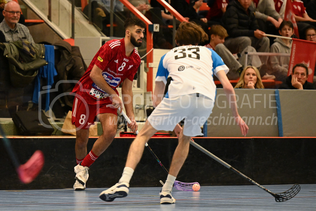 Strängnäs IBK vs FBC Kalmarsund Ungdom - 6. =January= 2024 | Strängnäs IBK vs FBC Kalmarsund Ungdom
Thomas Arena, Strängnäs
Ahmad Dakhallah (#8 Strängnäs IBK)
Bild: Sportfotografie Markus Aeschimann | www.markus-aeschimann.ch - Realisiert mit Pictrs.com