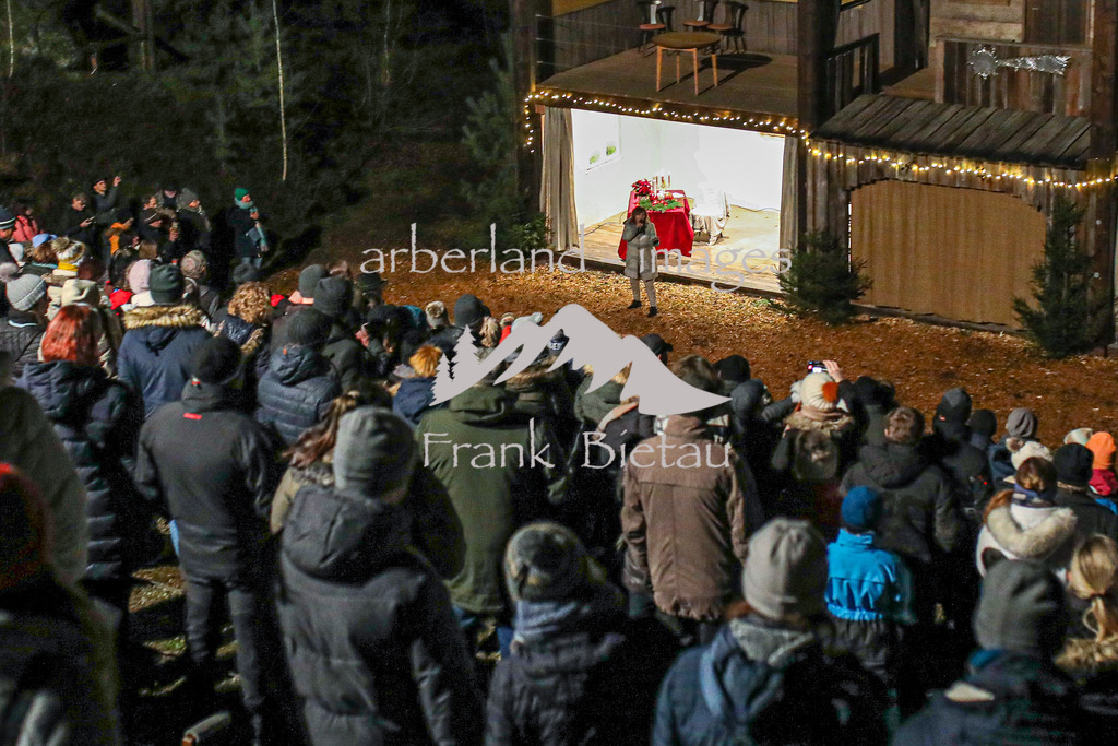 OE7A9458 | Niki, Auftritt auf der Freilichtbühne