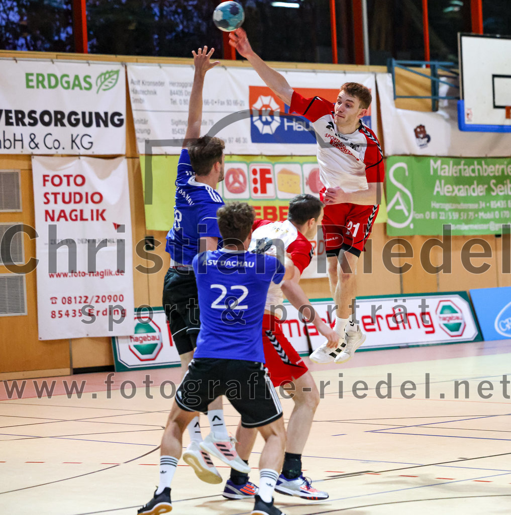 2022-10-08_034_SpVgg_Altenerding_gegen_ASV_Dachau | Erding, Deutschland, 08.10.2022:
Handball, Bezirksoberliga Männer 2022 / 2023, 4. Spieltag, SpVgg Altenerding gegen ASV Dachau, Endergebnis: 23:23

Felix Eckstein (ASV Dachau, #8), Matthias Hauß (ASV Dachau, #22), Quirin Huber (SpVgg Altenerding, #8), Severin Lößl (SpVgg Altenerding, #21)

Foto: Christian Riedel / fotografie-riedel.net
