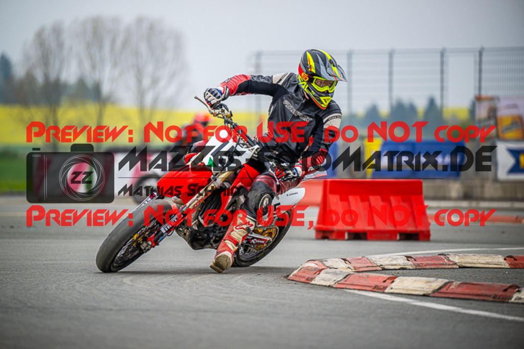 MaZZes_FotoMatrix_230507_7960 | S4