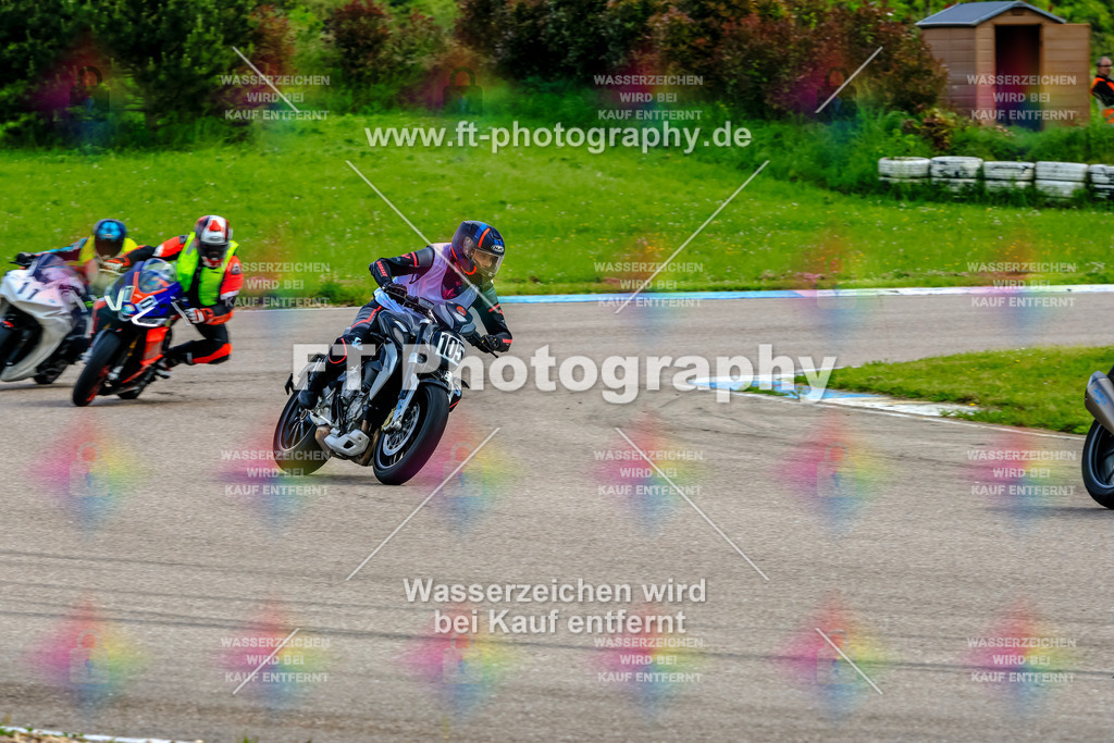 MotoTeam-9191 | Hier findet Ihr Bilder von Touristenfahrten auf der Nürburgring Nordschleife oder von anderen Veranstaltungen die ich besucht habe. Viel Spass beim Durch Schauen 