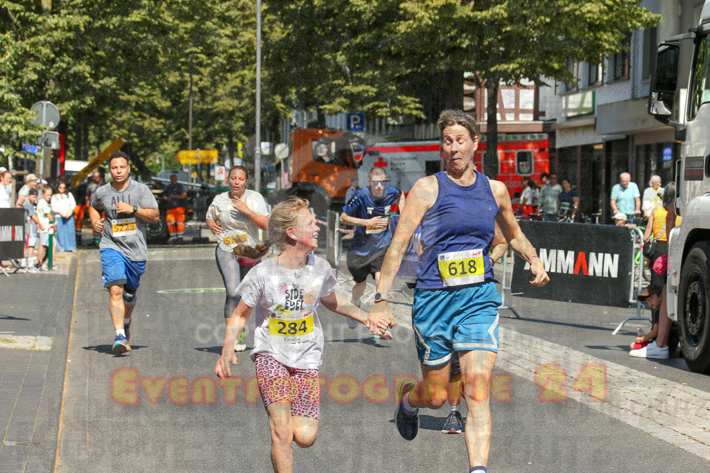 250621_1053_EX1_3053 | Sportfotografie im Rhein-Sieg Kreis, Köln, Bonn, NRW, Rheinland Pfalz, Hessen, etc. Unser Tätigkeitsfeld umfasst den Laufsport vom Volkslauf über den Marathon, Duathlon, Triathon bis zum Ultralauf wie Kölnpfad Ultra oder Schindertrail.