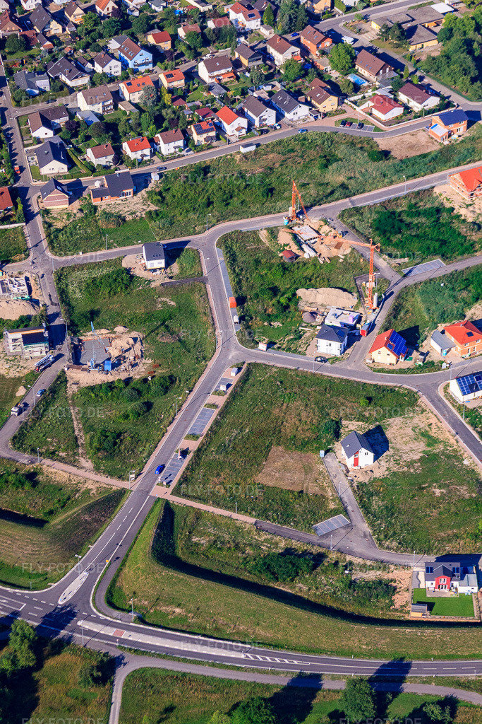 Luftbild: Eisvogelstr in Jockgrim im Bundesland Rheinland-Pfalz in Deutschland. Foto: IMG_42535.jpg vom 27.06.2011 durch Werner Riehm/FLY-FOTO.de