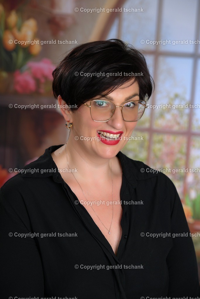 DSC_6176kor | Wählen Sie hier bitte Ihr bestes Foto aus, mit diesem Bild wird Ihr Set produziert. Sollten Sie kein Bild wählen oder mehrere suchen wir das Beste aus!