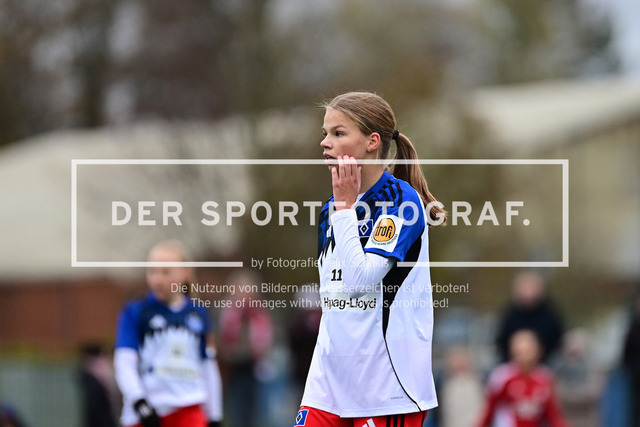 Fußball I Juniorinnen I Saison 2025-2026 I Regionalliga Nord I 7. Spieltag I Hamburger SV U17 - SpVg Aurich U17 I 02756 | Der Sportfotograf. - Realisiert mit Pictrs.com