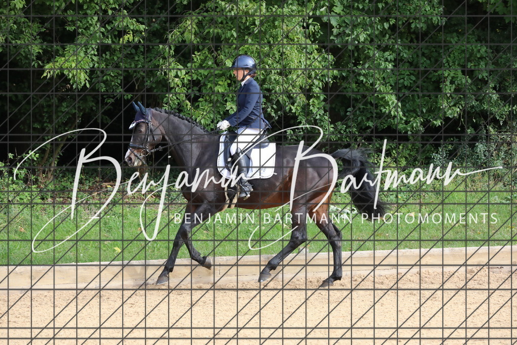 AZ2A1780 | Benjamin Bartmann Photomoments