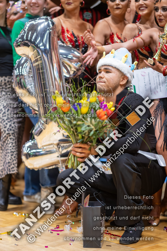 20260328-04239 | Hier finden Sie Tanz Bilder vom Latein und Standard Formationen tanzen. Sportbilder vom Tanzsport. Schöne Fotos und von Weltmeisterschaft, Europameisterschaft, Bundesliga, Regionalliga, Oberliga und Landesliga sowie von GOC Stuttgart, DanceComp, WM Bremen