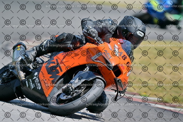 25bt04-0760 | markuskiefer.com - Realisiert mit Pictrs.com