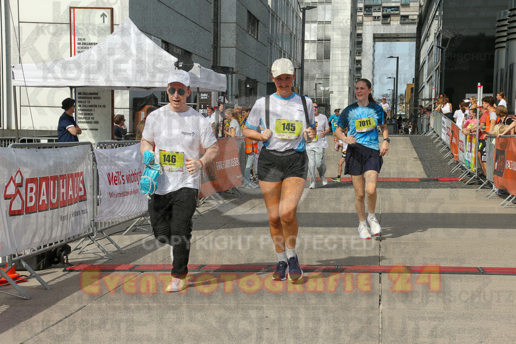 250920_1346_EX1_6627 | Sportfotografie im Rhein-Sieg Kreis, Köln, Bonn, NRW, Rheinland Pfalz, Hessen, etc. Unser Tätigkeitsfeld umfasst den Laufsport vom Volkslauf über den Marathon, Duathlon, Triathon bis zum Ultralauf wie Kölnpfad Ultra oder Schindertrail.