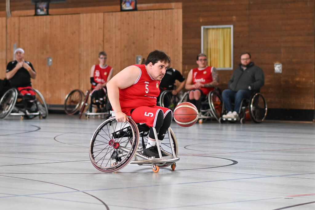 2025-11-30-Ralph_Kunze-4730 | Ralph Kunze - Realisiert mit Pictrs.com