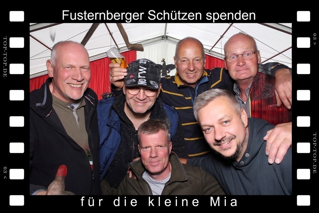 top-top.de 240928-066 | Foto, Video, Fotografie, Videografie, Fotobox, DJ, Discjockey, Musik, Musikbox, Veranstaltung, Photobooth, Amazon, Ebay, Buchtipp, Bestseller, Autor, Verlag, Buch, Wesel, Hamminkeln, NRW, Dinslaken, Rees, Drohne, Hochzeit, Party, Fotobox, Wesel, Fotograf