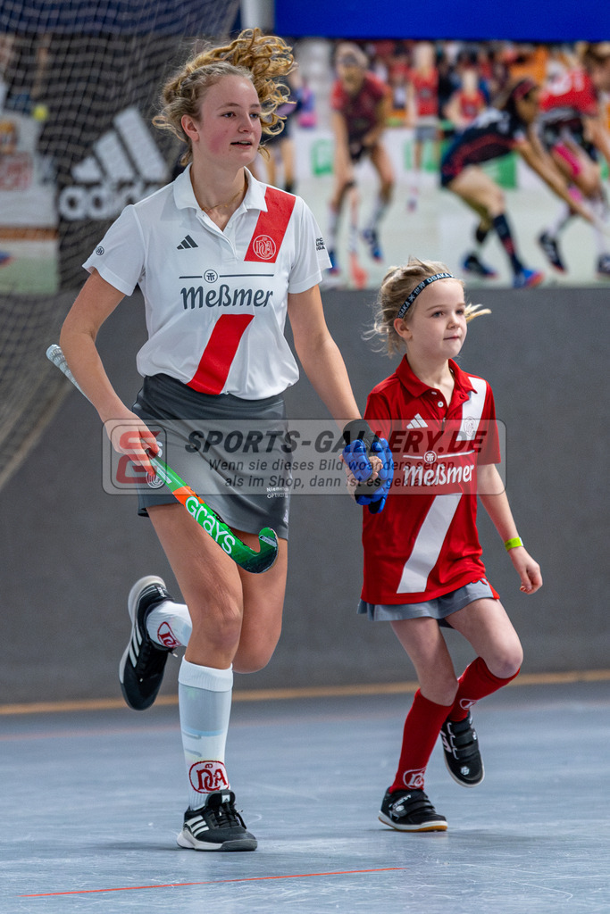 SM_2025-01-18_wD5_-30 | 1.Bundesliga Hallenhockey  VF (W) DCadA - MSC / 7:4 (2:2)