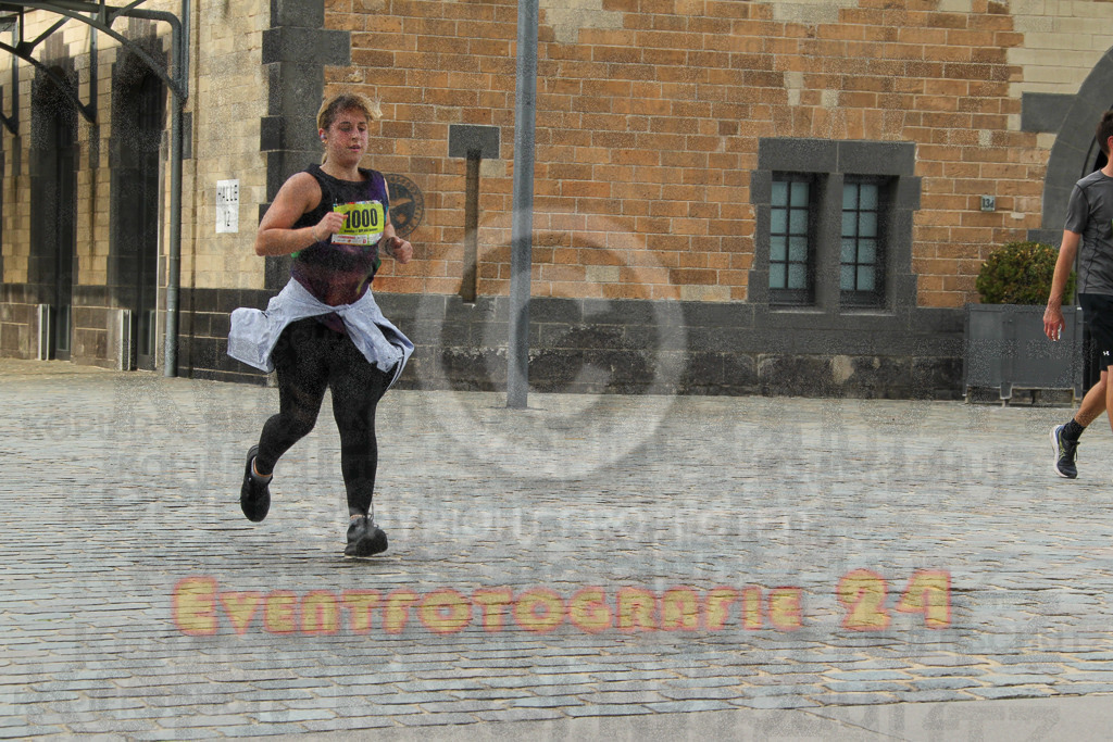 250920_1528_EV4_8879 | Sportfotografie im Rhein-Sieg Kreis, Köln, Bonn, NRW, Rheinland Pfalz, Hessen, etc. Unser Tätigkeitsfeld umfasst den Laufsport vom Volkslauf über den Marathon, Duathlon, Triathon bis zum Ultralauf wie Kölnpfad Ultra oder Schindertrail.