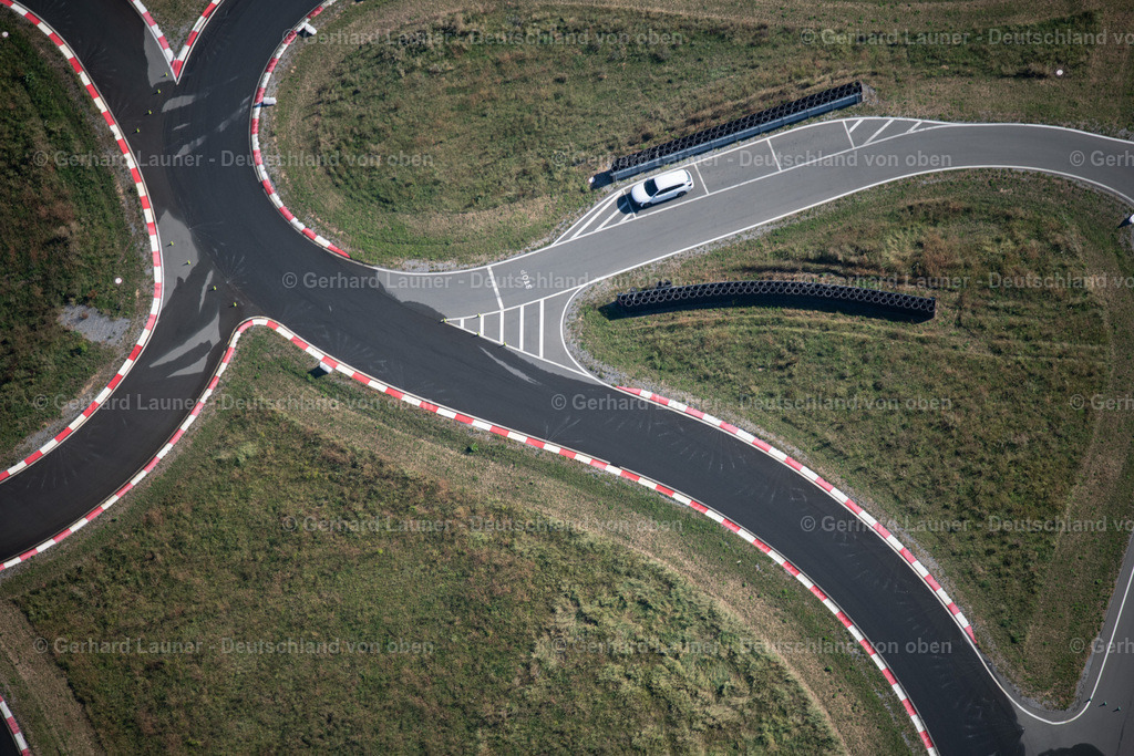 3903165 | Mercedes Teststrecke, Boxberg