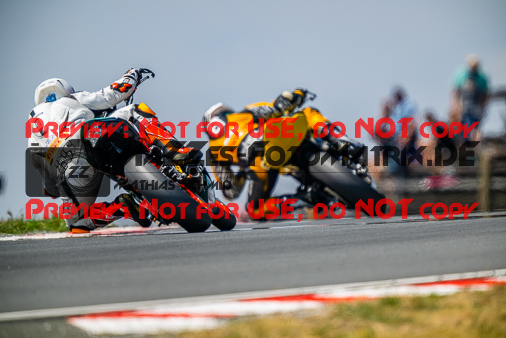 MaZZes_FotoMatrix_220722_3793 | SIDECAR