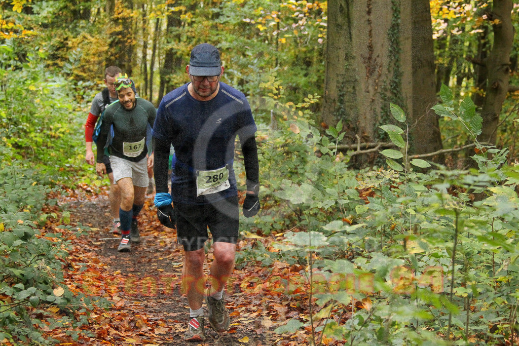 251026_1254_EV4_6071 | Sportfotografie im Rhein-Sieg Kreis, Köln, Bonn, NRW, Rheinland Pfalz, Hessen, etc. Unser Tätigkeitsfeld umfasst den Laufsport vom Volkslauf über den Marathon, Duathlon, Triathon bis zum Ultralauf wie Kölnpfad Ultra oder Schindertrail.