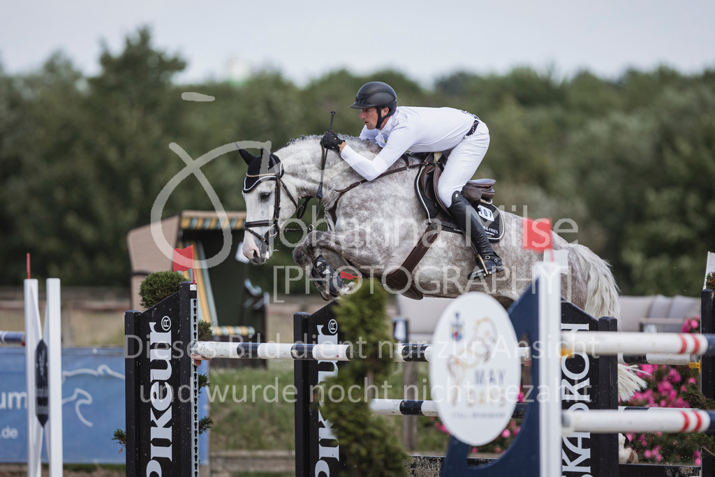 240628_LüPfSpTa_S1-Spr-129 | Deine schönsten Turniermomente als professionelle Fotos! Entdecke hochwertige Pferdesport-Fotografie im Online-Shop. Jetzt Fotos finden & bestellen!