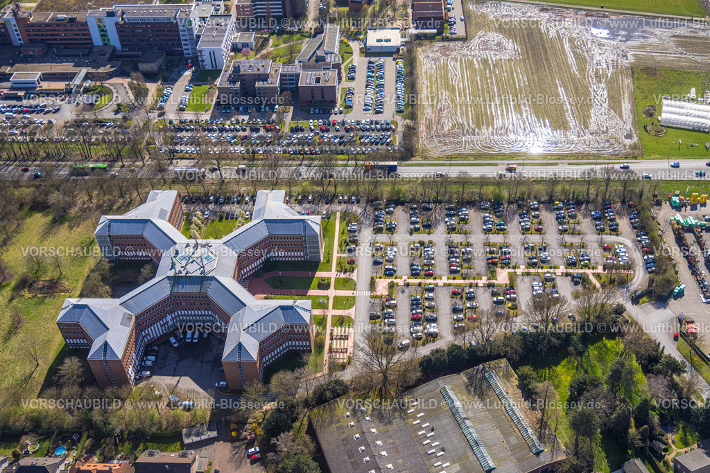 Wesel240310436 | Luftbild, Evangelisches Krankenhaus Wesel EVK Care, Parkplatz, sternförmige Tagesklinik Philipp-Reis-Straße, Schepersfeld, Wesel, Nordrhein-Westfalen, Deutschland