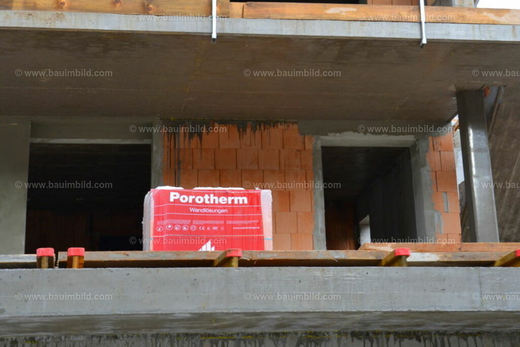 bib-lg04-betonarbeiten-decken-0687 | Nach LV-Leistungsgruppen sortierte Detailfotos über den Bau eines Hauses. Alle Hausbau-Bilder direkt vom Urheber und Autor der Website Haus-Selber-Bauen.com