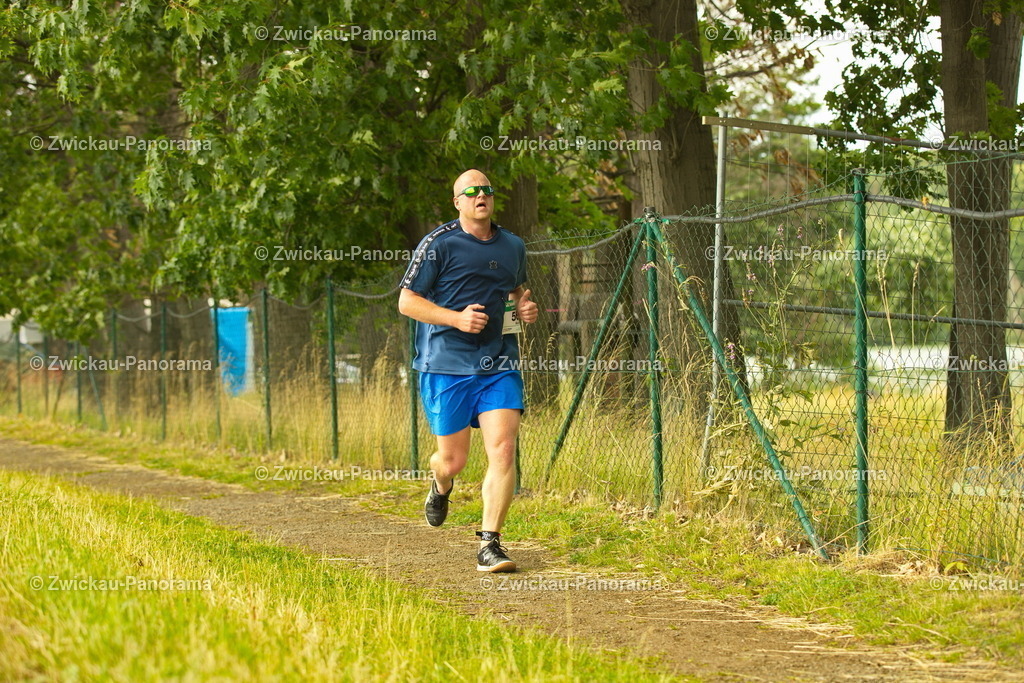 2023_0630_KoberTriathlon_Jeder0792 | Urban. Natur. Panorama. Luftbild. 
Der Bildershop für aufregende Perspektiven!
Für Deko, Wandbild und Kalender!
Wir bringen LED-Bilder zum Leuchten!
