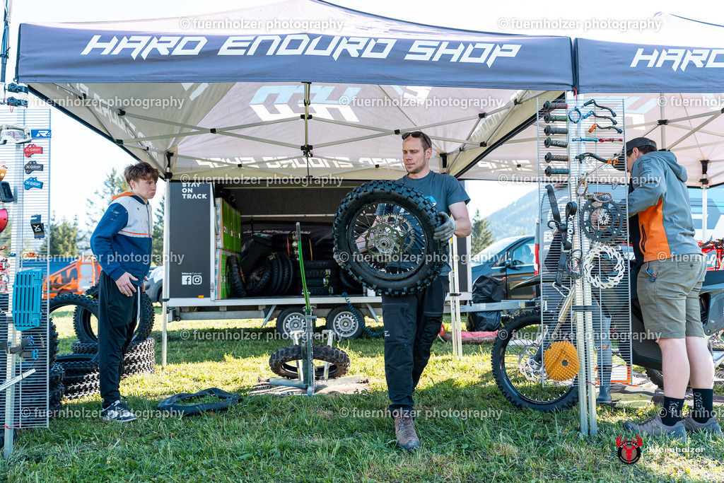 fuernholzer_250501-C1-31 | Fotografische Impressionen von der Red Stag Enduro Extreme by fuernholzer-photography.com. Endurosport in Österreich fotografisch festgehalten von fuernholzer. Auftragsfotografie für Private, Gewerbefotos und Industriefotografie. Eventfotografie, Sportfotografie und Motorsportfotografie. Anbieter von Fotoworkshops, Fototraining, fotografischen Vorträgen und Fotoseminaren.