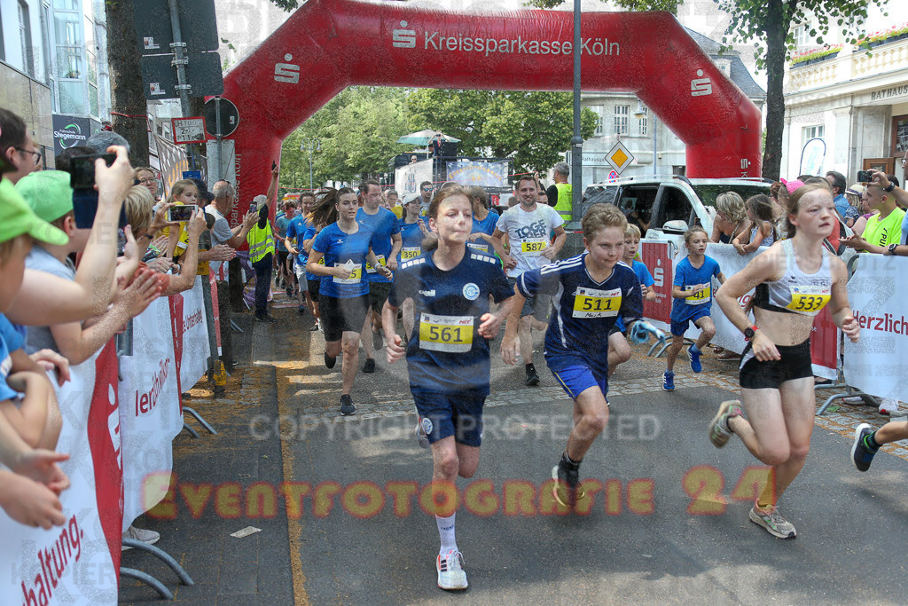 230624_1507_EX1_3919 | Sportfotografie im Rhein-Sieg Kreis, Köln, Bonn, NRW, Rheinland Pfalz, Hessen, etc. Unser Tätigkeitsfeld umfasst den Laufsport vom Volkslauf über den Marathon, Duathlon, Triathon bis zum Ultralauf wie Kölnpfad Ultra oder Schindertrail.