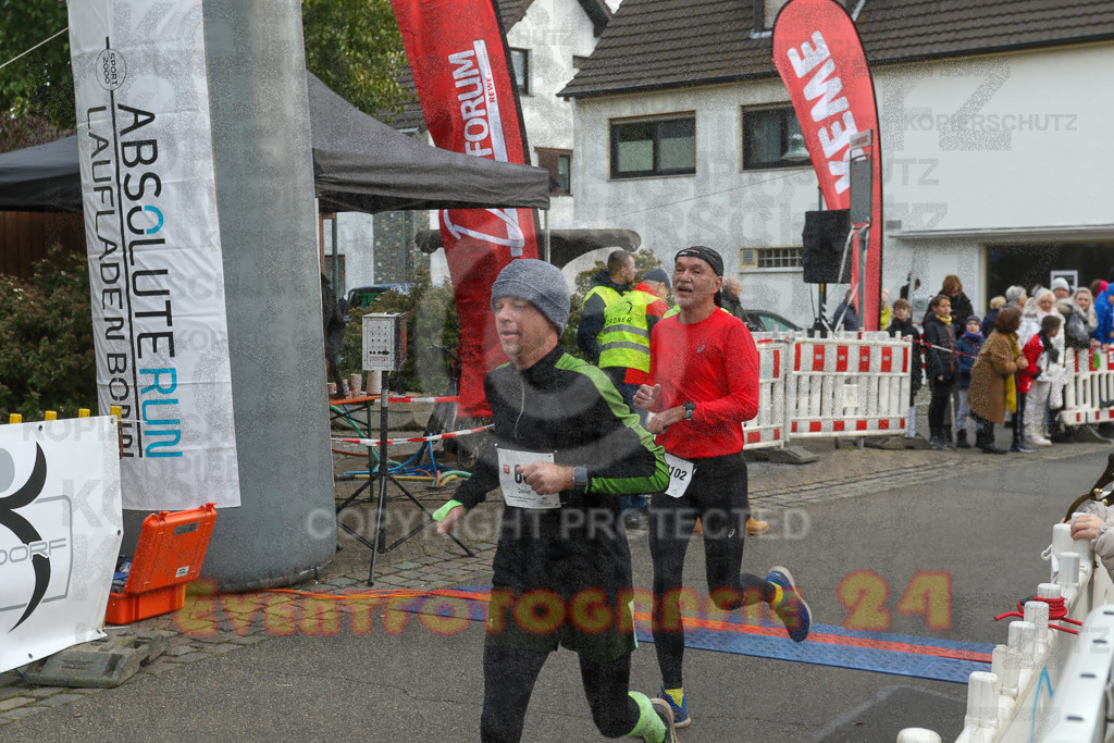 221127_1213_EV9_3399 | Sportfotografie im Rhein-Sieg Kreis, Köln, Bonn, NRW, Rheinland Pfalz, Hessen, etc. Unser Tätigkeitsfeld umfasst den Laufsport vom Volkslauf über den Marathon, Duathlon, Triathon bis zum Ultralauf wie Kölnpfad Ultra oder Schindertrail.