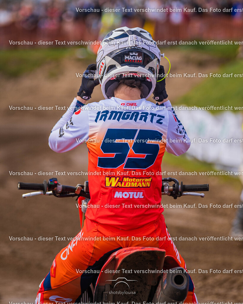 04_13_Bensdorf_Ladies-2433 | Sportfotografin aus Berlin-Brandenburg mit Fokus auf Motocross. Ich halte deine sportliche Leistung und echte Emotionen auf und neben der Strecke professionell fest. Entdecke die Fotos von deinem Rennen und bestelle sie direkt hier im Shop.
