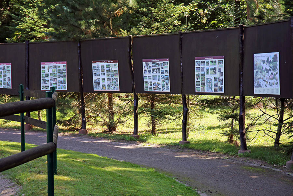 Foto: Leipzig - Haustierfarm im Wildpark Leipzig | Das Team hinter BILDLEXIKON LEIPZIG bündelt historische wie aktuelle Informationen über die Stadt Leipzig in Text und Bild auf einer Plattform und stellt diese der interessierten Öffentlichkeit zur Verfügung.